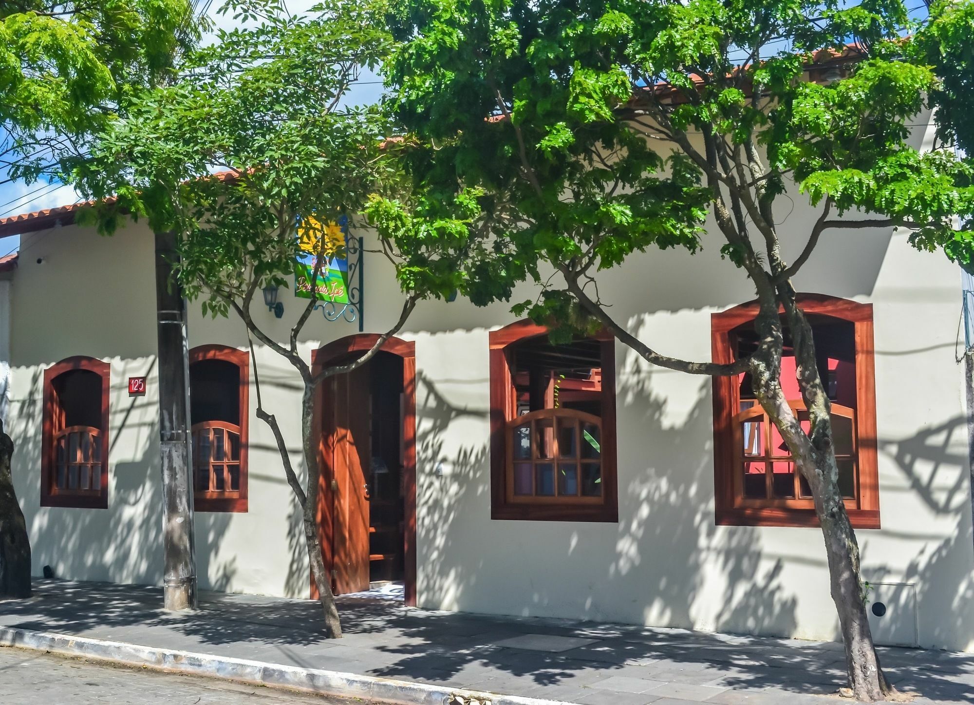 Pousada Ipe Sao Sebastiao  Exterior photo